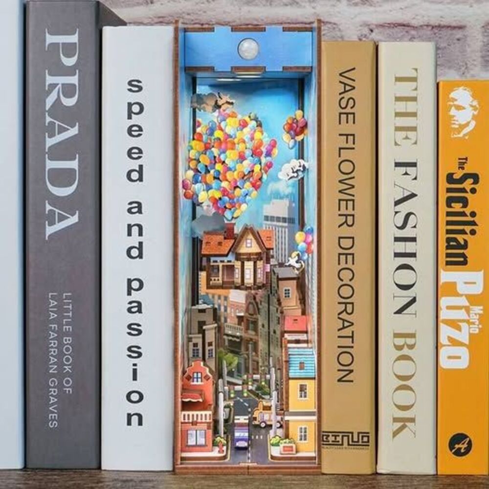 Hands Craft DIY Bookend Puzzle Travel with The Wind: Miniature House Kit - Picture 6 of 8